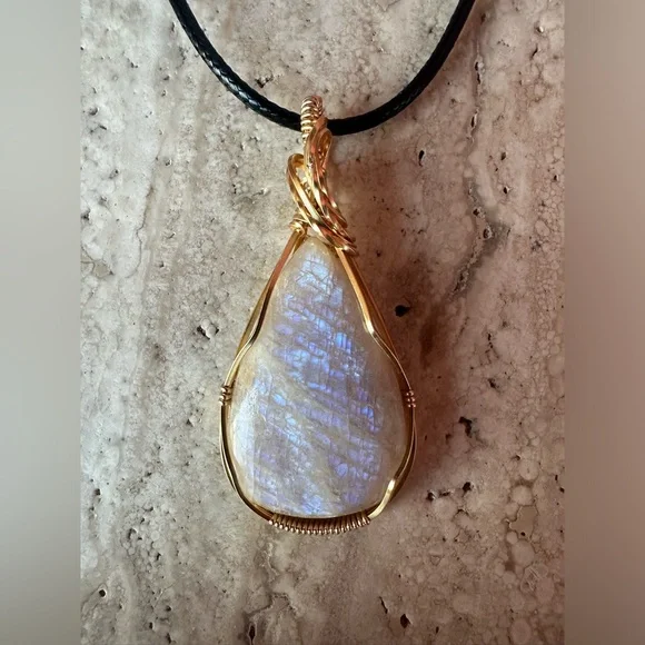 Tarnish Resistant Gold Grounding Copper African Moonstone Necklace Pendant+Cord - Picture 6 of 9
